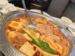 -鸡遇虾煲干锅火锅(小寨金莎店)