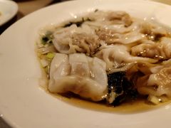 小馄饨-星伦多自助料理·涮烤一体(嘉兴八佰伴店)