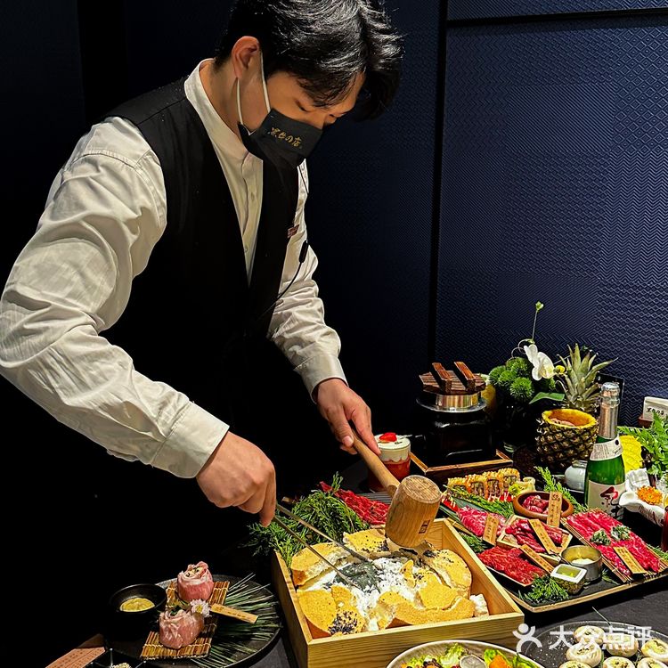 长沙高级感黑金庭院风日式烤肉💯黑毛和牛口感绝了