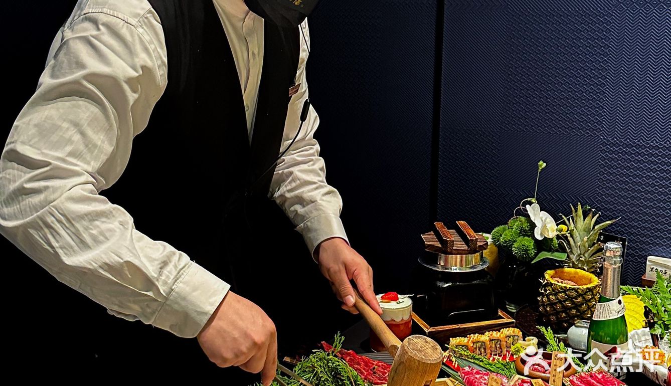 长沙高级感黑金庭院风日式烤肉💯黑毛和牛口感绝了