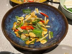 -半山腰·云南菜(侨福芳草地店)