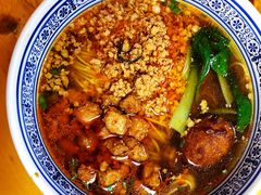 -沪西老弄堂面馆(定西路店)