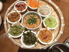 -包整·丝娃娃(一览甲秀楼风景店)