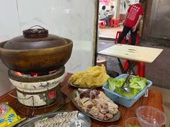 -威邵鸡煲(西华路总店)