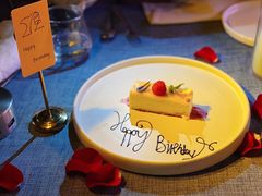 柚子芝士蛋糕-弦月窗LUNETTE BY AMANDA(复兴路店)