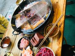 -岗上渣渣老火锅(两路口店)