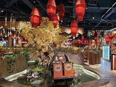 -老滇山寨•云南特色菜•地方菜•民族风情歌舞表演(金碧店)