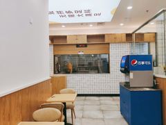 用餐区-无限双拼照烧双拼饭(和平店)
