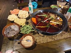 -正南齊北重庆老火锅(光华村直营店)