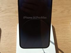 -Apple零售店(华贸购物中心店)