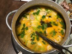 -大头虾越式风味餐厅(光明广场店)