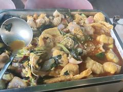 -后街佬·炭火鲜鱼杂(南城店)