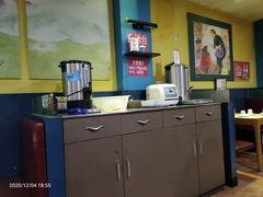 自助区域-岳姥姥饺子(泺文路店)