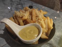 蒜香黑松露薯条-盐说Salt Talk北美风味西餐厅(海上世界店)