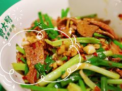 -费大厨辣椒炒肉(太平老街店)