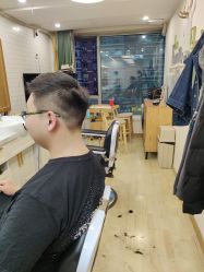 -韦恩先生Barbershop英式男士理发馆