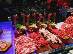 -亚马逊环球美食百汇(新城吾悦广场店)