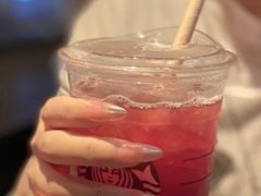 冰摇桃桃乌-星巴克臻选(外滩中心店)