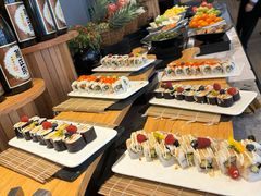 -圣丰索菲特·2 On 988 Café 自助餐厅