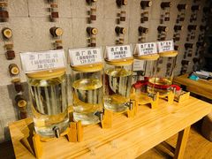 -茅台镇网红溶洞餐厅·茅帮菜馆