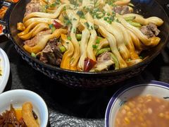 -靠山屯东北农家菜(八龙桥雅苑店)