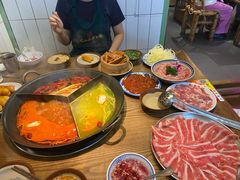 -巴卤社老火锅(财富店)
