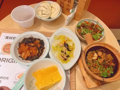 -老乡鸡(上海白玉兰广场店)