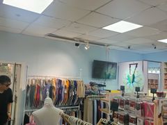 -上海路易十四芭蕾良品舞蹈用品店(美丽华商务中心店)