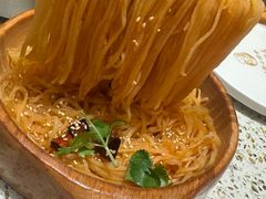-小董哥烤串·爆汁大油边(故宫店)