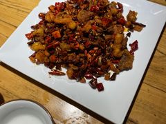 -小三峡食府(西五路店)