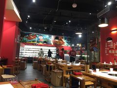 -牛华八婆麻辣烫(龙湖U城店)
