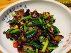 炒湘西土腊肉-洞庭记·老湖南味道(下沙店)