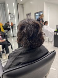 -5M HAIR SALON