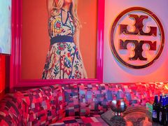 -UK派对KTV(日月广场店)