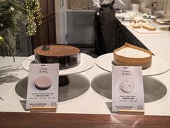 -VERIE BAKEHOUSE