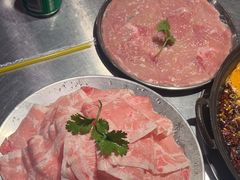 -鹿鸣山草本茶香火锅(园西路店)