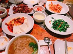 -萨拉伯尔(燕莎友谊商城店)