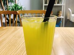 -F+轻食健身赋能空间(中华北路国贸商场店)