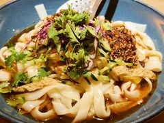 -耶里夏丽·新疆菜·28年喀什老馆(田林东路店)