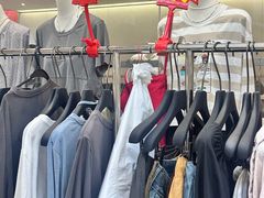 -意法服饰城