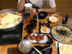 -辛明堂洞韩式芝士年糕火锅(万达店)