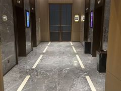 -泓历皇朝酒店(东亭店)