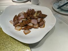 京葱爆猪肝-虎哥私房菜(馒头山店)