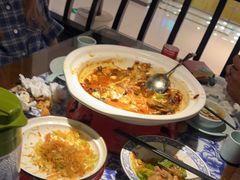 -卢大鲜鱼头捞饭(美利广场店)