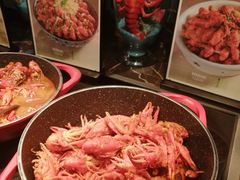 -广州万富希尔顿酒店·感趣自助餐厅·金秋蟹宴生蚝海鲜刺身