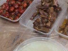 -蓝精灵饺子店