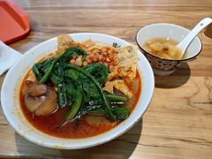 -螺小胖柳州螺蛳粉(钟楼总店)