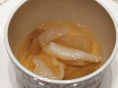 -新光酒家·方亮蟹宴·河豚(浦东店)