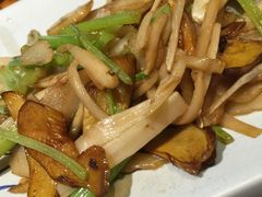 -云海肴·汽锅鸡·云南菜(天津国金汇店)