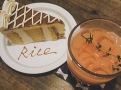 焦糖糯米蛋糕-野路甜点铺(松柏路店)